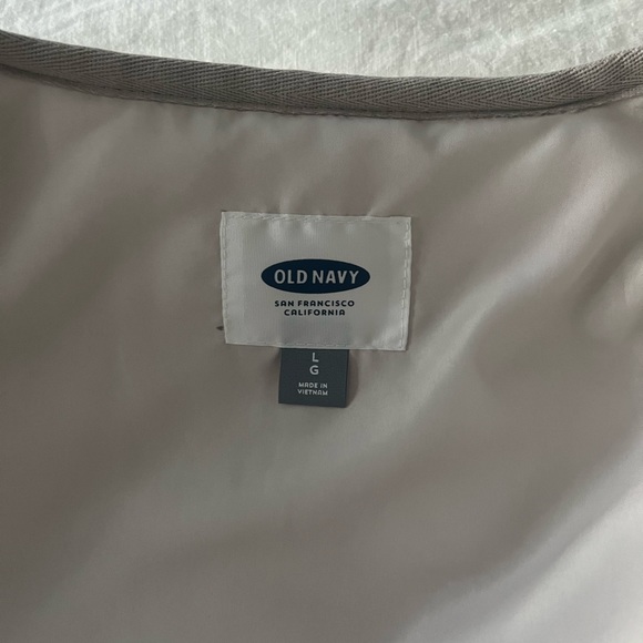 Old Navy lightweight collarless puffer jacket - natural/beige size L - Picture 5 of 7